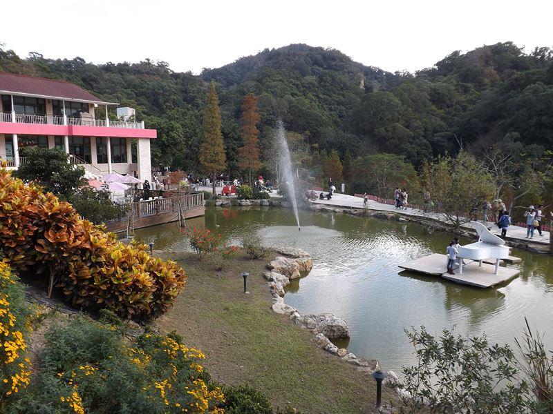 愛心池
