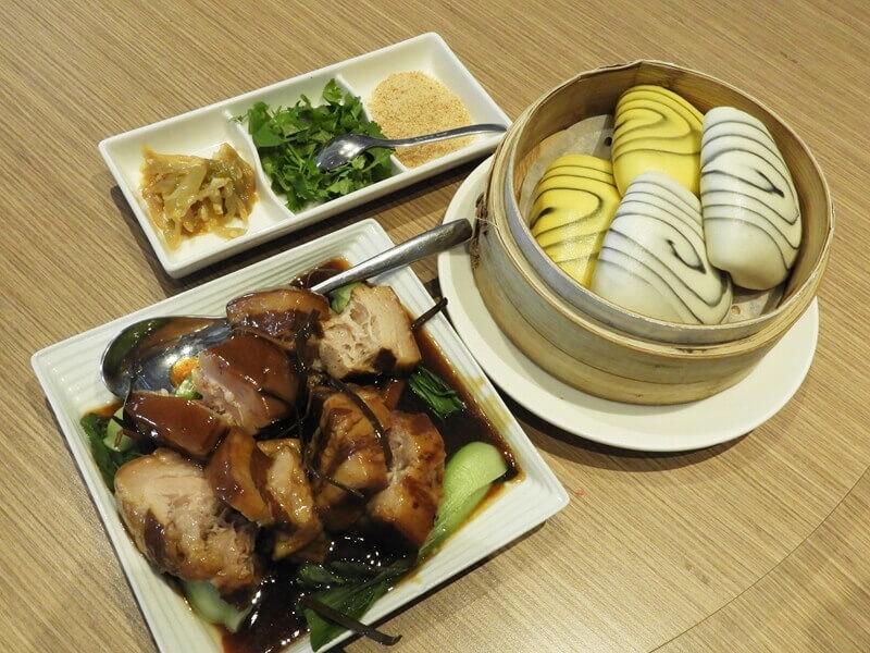 整份叁和院秘製虎咬豬