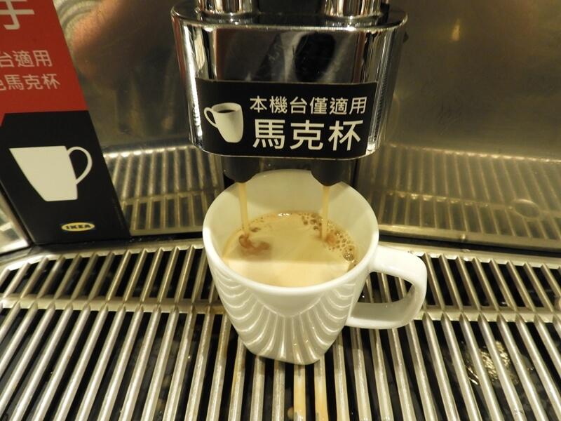 剛煮好的美式咖啡