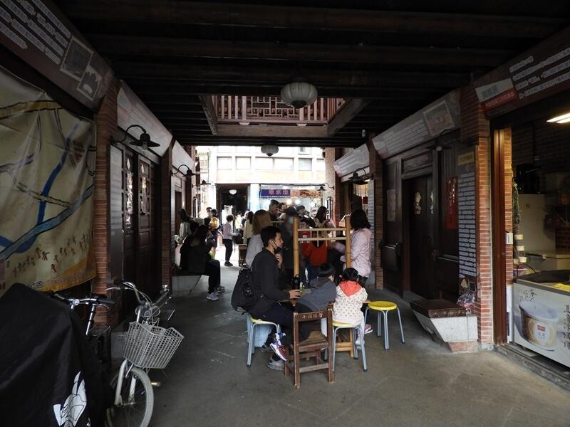 老街內景色