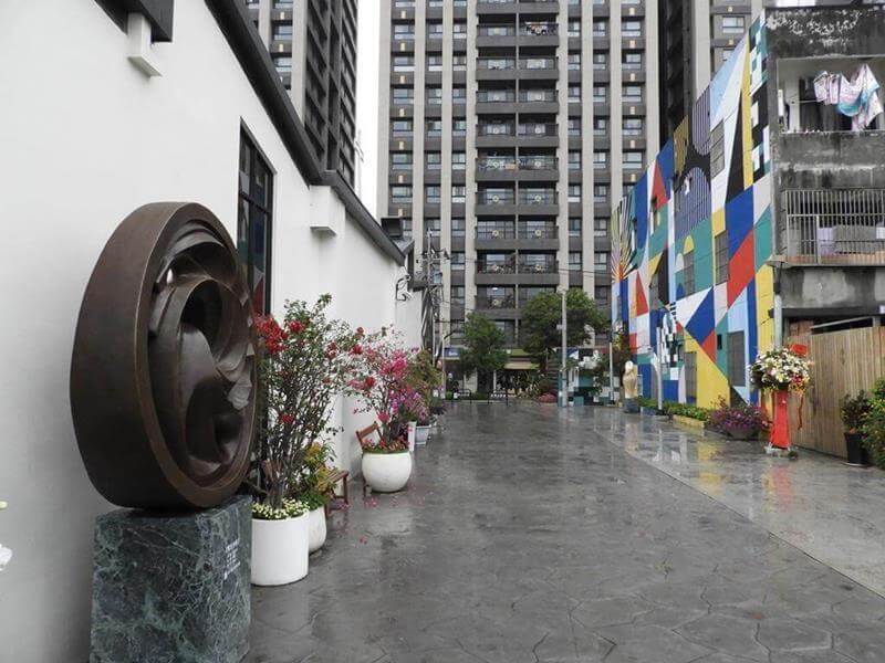 通往中山路的廣場