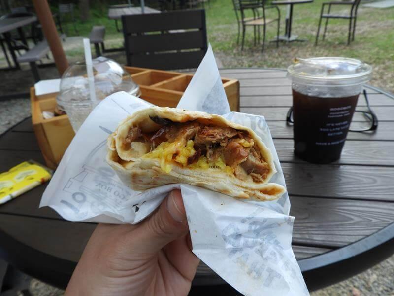 BURRITO 布萊特餅口感扎實好吃