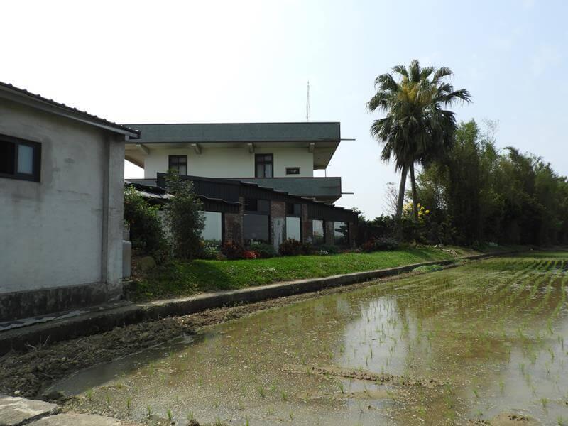 建築側面
