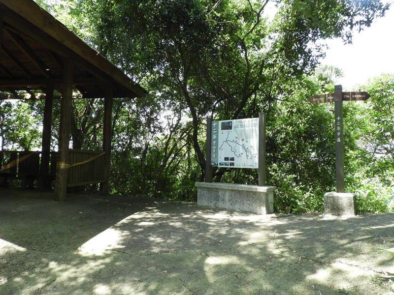 涼亭與地圖