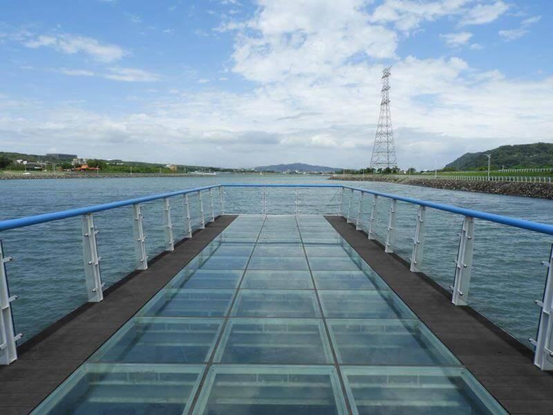 中庄調整池的透明觀景台