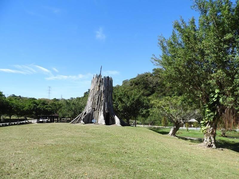 這是地景藝術