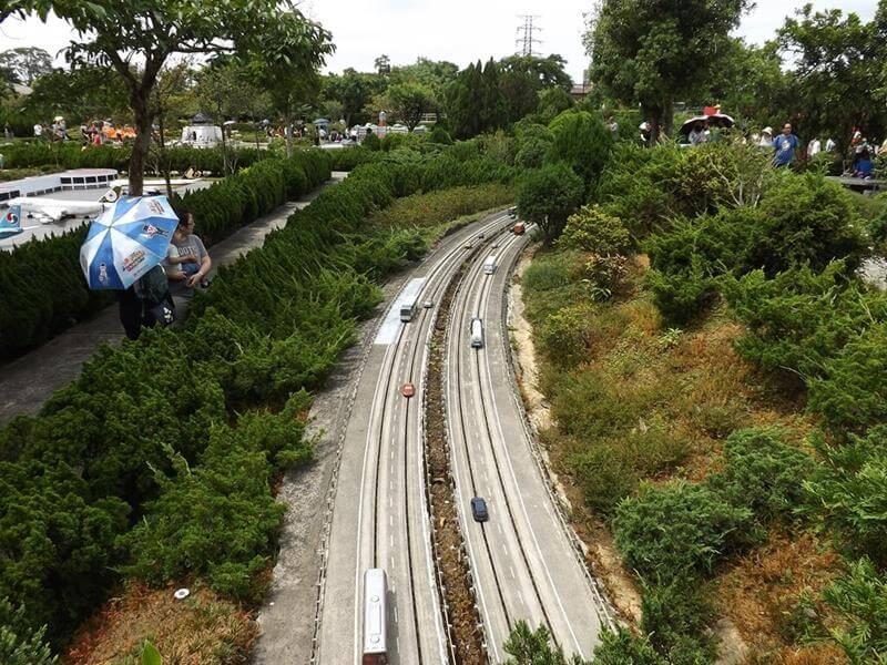 高速公路的模型