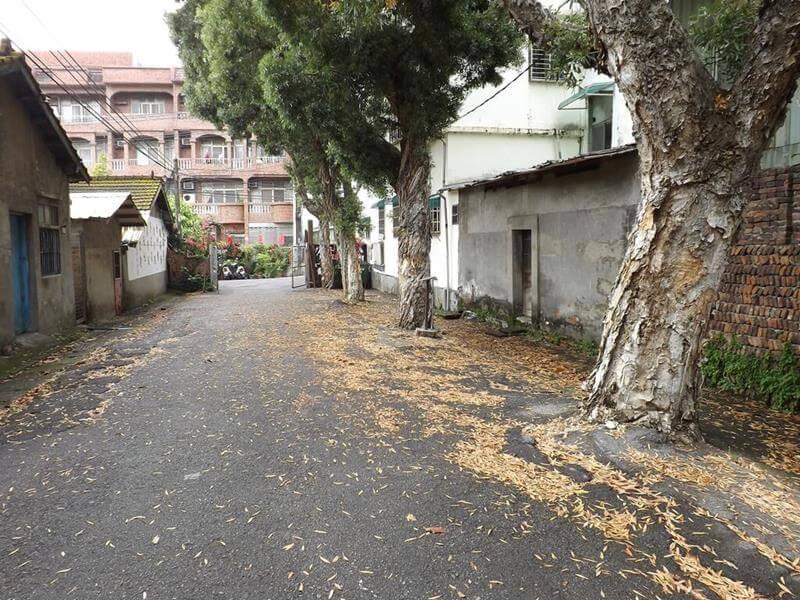 準備離開憲光二村了