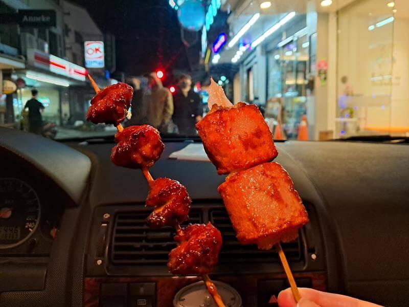 雞屁股+烤麻吉燒