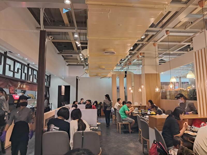 荖子鍋 plus 家樂福內壢店用餐環境