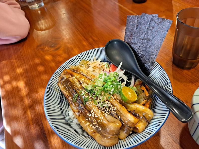 日式鰻魚飯