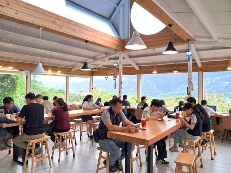 室內用餐區