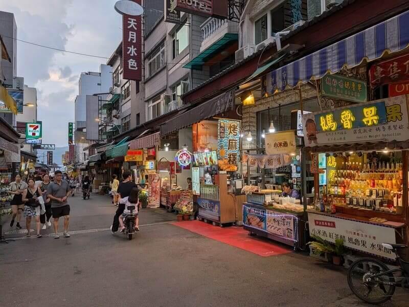 珍棧民宿距離伊達邵商店街很近